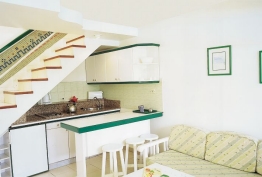 Cordial Green Golf Apartments photograph