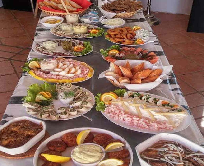 Bar Zentralen Smörgåsbord Table