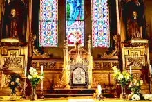 San-Juan-Bautista-Altar-Centerpiece