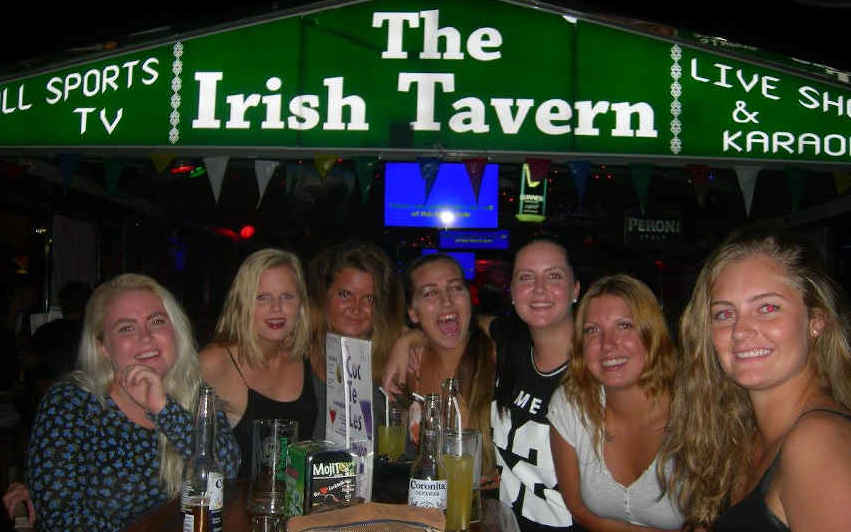 Irish Tavern Young Ladies